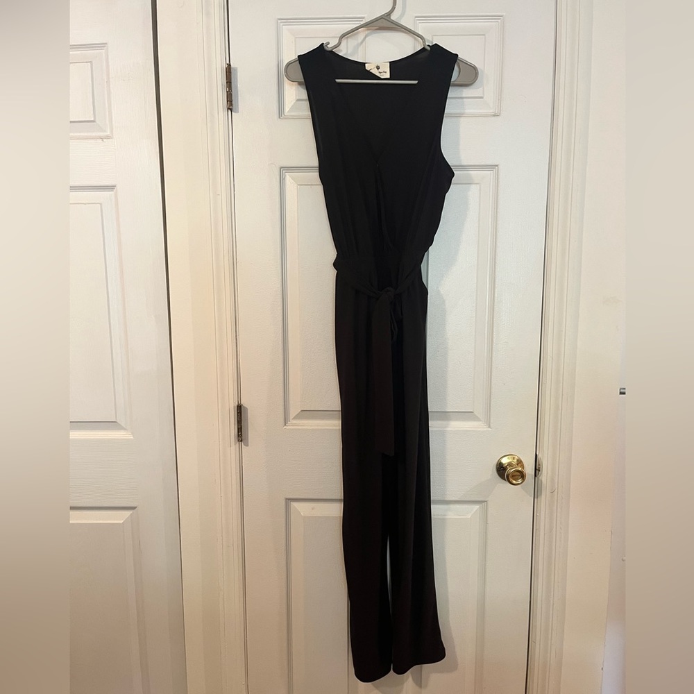 Medium Black tied jumpsuit from Betsey’s Boutique